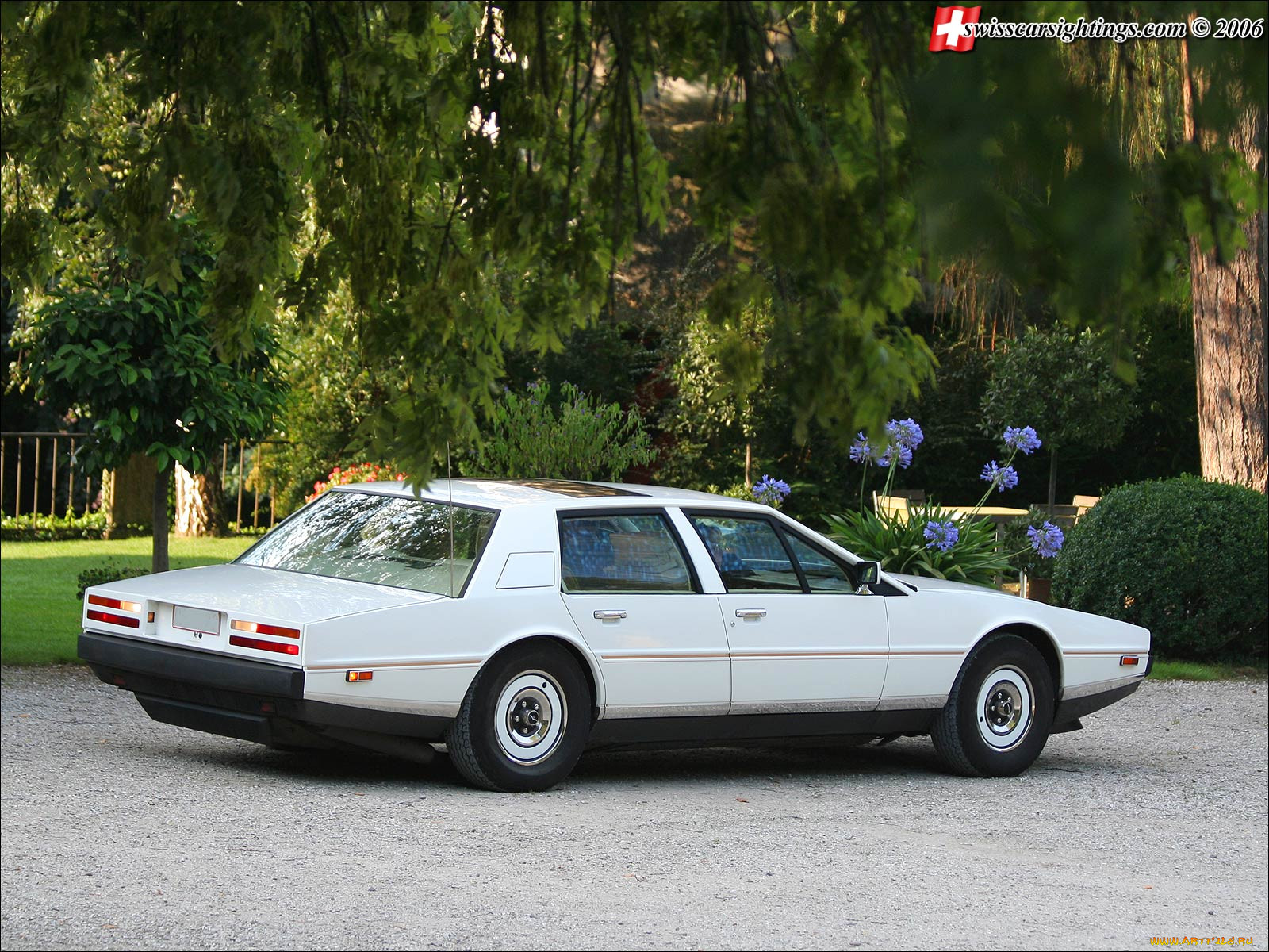 , aston, martin